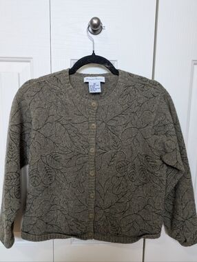Robert Scott Olive Green Button-Front Women's Sweater